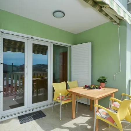 Santo - Okrug Gornji Apartment