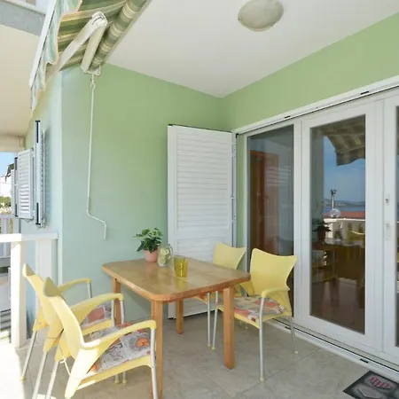 Santo - Okrug Gornji