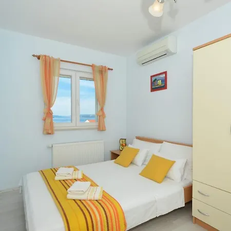 Apartman Santo - Okrug Gornji *