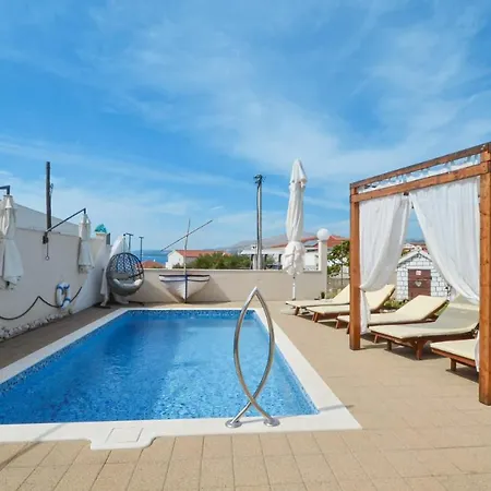 Santo - Okrug Gornji Apartamento