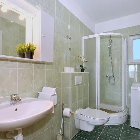 Santo - Okrug Gornji Trogir