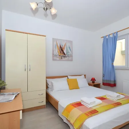 Apartament Santo - Okrug Gornji *