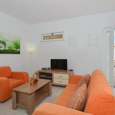 Santo - Okrug Gornji Apartament